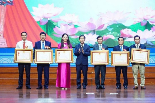 Quảng Trị Tôn vinh 80 tập thể, cá nhân tiêu biểu trong phong trào thi đua yêu nước