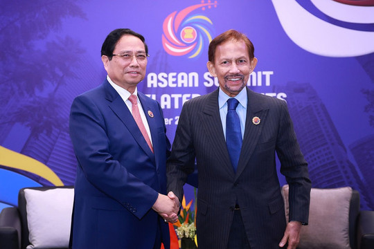 Thủ tướng đề nghị Brunei cấp thêm giấy phép đánh bắt cho các tàu cá Việt Nam