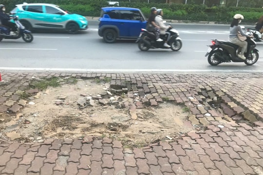 Nguy hiểm rình rập từ những hố sụt lún