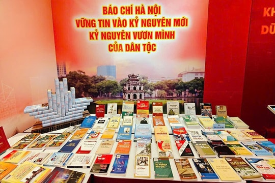 Hà Nội, Thành phố Hồ Chí Minh nên có Tổ hợp báo chí