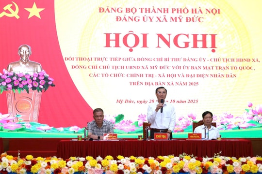 Lãnh đạo xã Mỹ Đức đối thoại trực tiếp với hơn 230 người dân