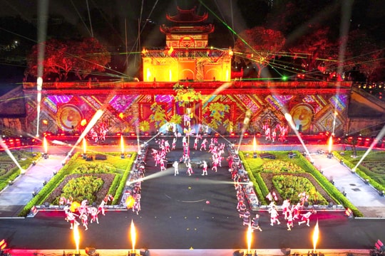 Tin tức đặc biệt trên báo in Hànộimới ngày 30-10-2025