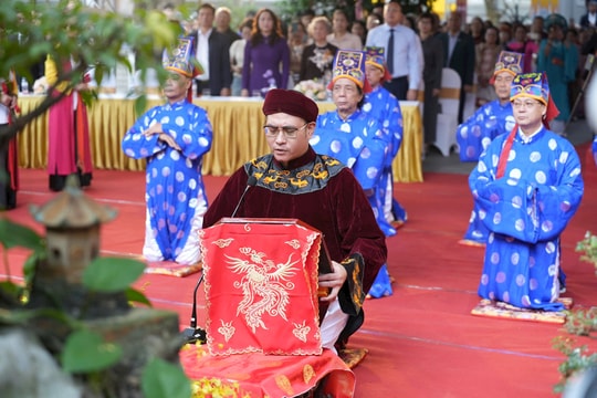 Tổ chức lễ hội truyền thống tại đền Quán Thánh