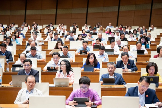 Đại biểu Quốc hội đề nghị Chính phủ có giải pháp hiệu quả để giá vàng ổn định