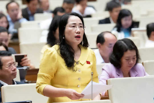 Đại biểu Quốc hội đề nghị xây dựng bộ sách giáo khoa có thể tái sử dụng trong nhiều năm