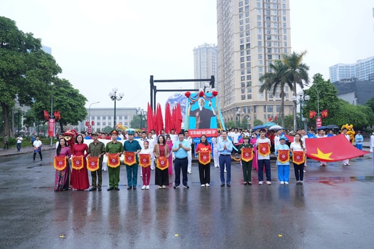 Tây Hồ lan tỏa tinh thần “Khỏe để xây dựng và bảo vệ Tổ quốc”