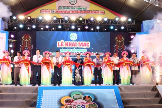 Cần Thơ: Rực rỡ sắc màu văn hóa, sôi động nhịp sống lễ hội