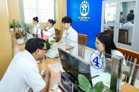 Kết luận của Bộ Chính trị, Ban Bí thư về hoạt động của chính quyền 2 cấp