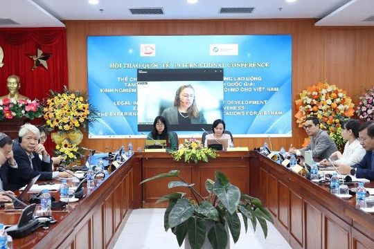 Hoàn thiện thể chế pháp luật phát triển thị trường lao động tăng cường năng lực cạnh tranh quốc gia