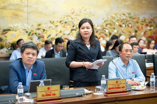 Đại biểu Quốc hội đề nghị bỏ thủ tục xác nhận thông tin cư trú