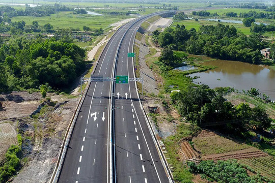 Hoàn thành đúng tiến độ, chất lượng các đường cao tốc tại đồng bằng sông Cửu Long