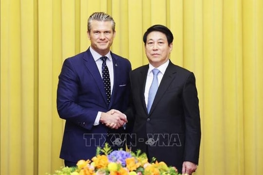 Chủ tịch nước Lương Cường tiếp Bộ trưởng Bộ Chiến tranh Hoa Kỳ