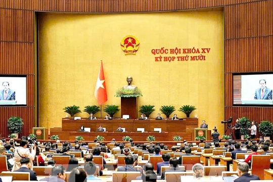 Tuần làm việc thứ ba, kỳ họp thứ mười, Quốc hội khóa XV: Thảo luận ở tổ về các dự thảo Văn kiện trình Đại hội XIV của Đảng