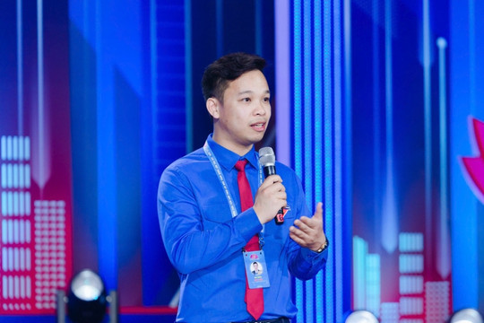 Chú trọng thu hút, trọng dụng, giữ chân nhân tài người Việt
