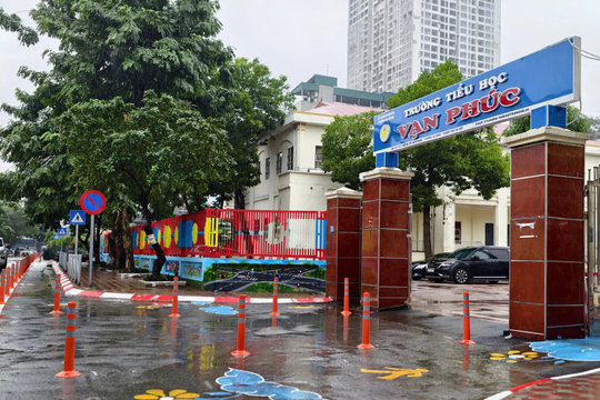 Hà Nội nhân rộng mô hình “Cổng trường an toàn giao thông”