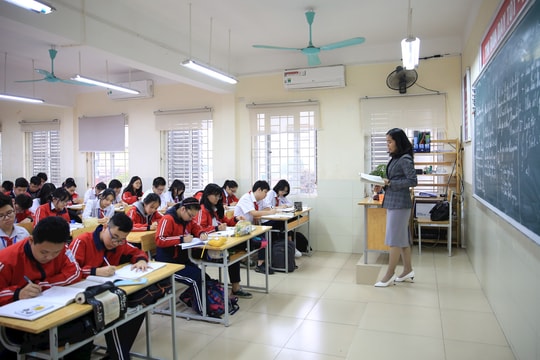 Tin tức đặc biệt trên báo in Hànộimới ngày 5-11-2025