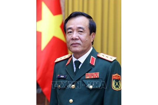 Thủ tướng Chính phủ bổ nhiệm, bổ nhiệm lại lãnh đạo một số bộ, cơ quan