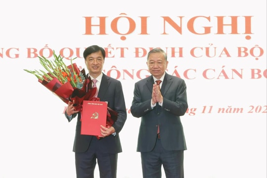 Bộ Chính trị điều động, phân công, chỉ định đồng chí Nguyễn Duy Ngọc giữ chức Bí thư Thành ủy Hà Nội