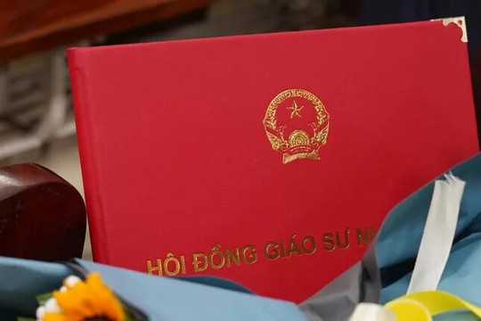 Công bố 900 ứng viên đạt tiêu chuẩn chức danh giáo sư, phó giáo sư năm 2025
