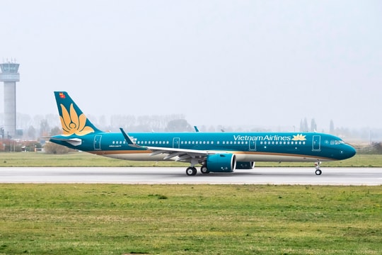 Vietnam Airlines điều chỉnh kế hoạch khai thác do ảnh hưởng của bão số 13