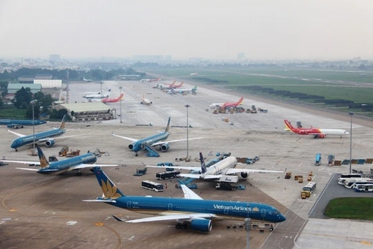 8 sân bay chịu ảnh hưởng trực tiếp của bão Kalmaegi