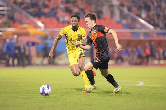 Thắng chật vật Sông Lam Nghệ An, Ninh Bình giữ vững ngôi đầu bảng