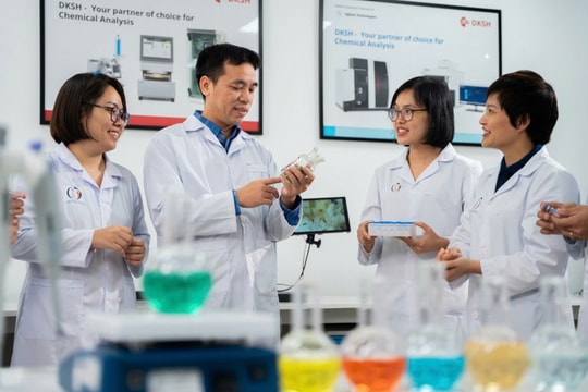 Góp Dự thảo văn kiện Đại hội XIV Khuyến khích chấp nhận cái mới, dám thử và dám sửa