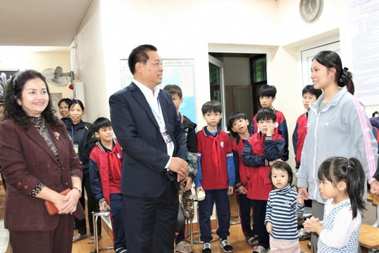 Nâng cao hiệu quả hoạt động công vụ và cải cách hành chính