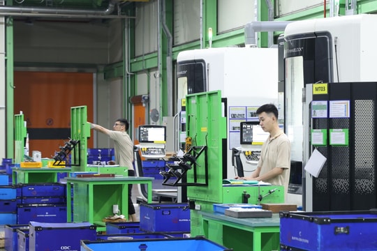 Góp ý kiến vào dự thảo các Văn kiện trình Đại hội XIV của Đảng: Phát triển bền vững dựa trên 3 trụ cột: Kinh tế, xã hội và môi trường