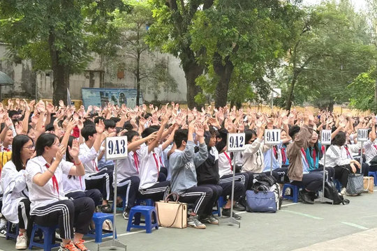 Xây dựng môi trường học đường lành mạnh, không khói thuốc