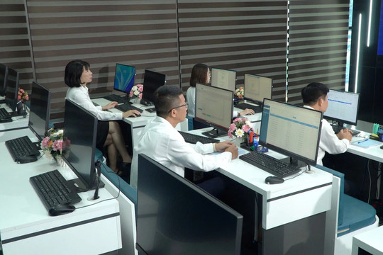 Người dân có thế theo dõi trực tiếp phiên đấu giá biển số xe