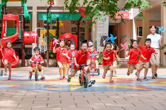 Đà Nẵng, Quảng Ngãi cho học sinh nghỉ học để tránh bão số 13