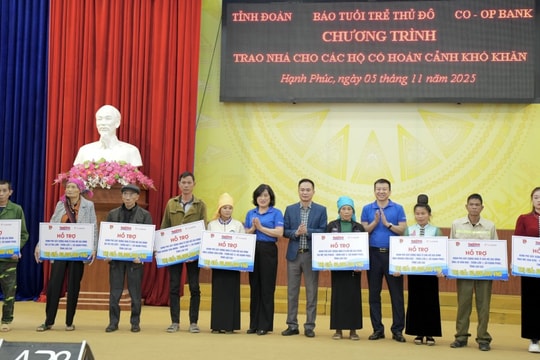 Nhà nhân ái thắp sáng niềm tin tại xã Hạnh Phúc sau bão