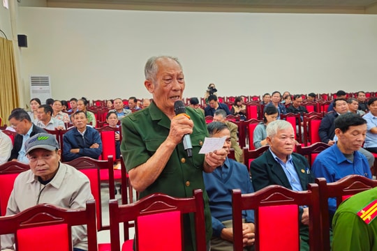 Người dân xã Đoài Phương quan tâm vấn đề quản lý sử dụng đất đai, thực hiện dự án trên địa bàn