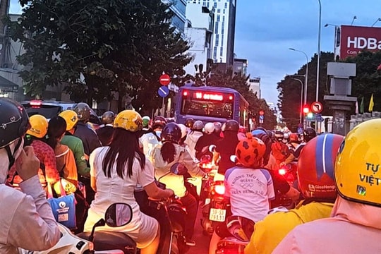 Lý giải nguyên nhân tình trạng tắc đường tại TP Hồ Chí Minh