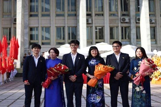TS Nguyễn Bội Quỳnh, Hiệu trưởng Trường THPT Việt Đức Khát vọng viết tiếp những chương mới rực rỡ và đầy kiêu hãnh