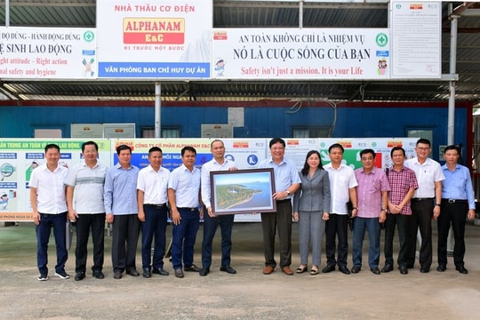 Lãnh đạo tỉnh Cà Mau khảo sát tiến độ khu đô thị sinh thái