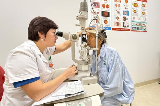 Hà Nội bảo đảm mạng lưới cơ sở vững chắc, để mỗi công dân đều được hưởng dịch vụ y tế chất lượng cao