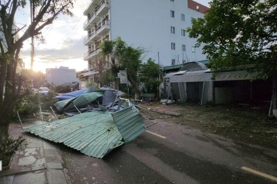 Bão số 13 gây thiệt hại nặng nề nhiều nơi ở Gia Lai và Đắk Lắk