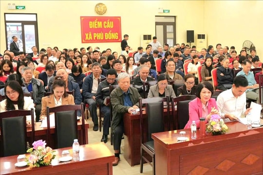 Xã Phù Đổng: Gần 200 ủy viên các cấp ủy trực thuộc được bồi dưỡng kiến thức