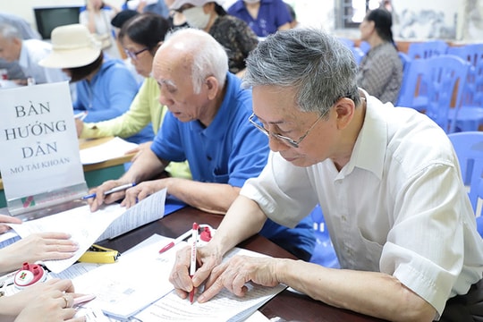 Bảo hiểm xã hội Thủ đô: Thành tựu vượt bậc trong công tác chăm sóc người cao tuổi