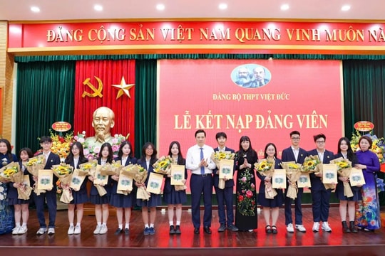 Nơi ươm mầm những “hạt giống đỏ” tuổi 18