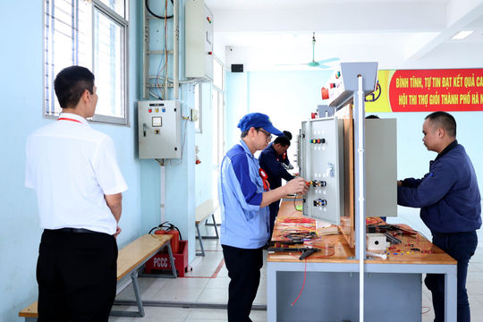 Thợ trẻ Thủ đô tự tin sáng tạo, cải tiến sản xuất