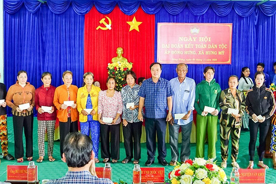 Rộn ràng Ngày hội Đại đoàn kết toàn dân tộc ở Cà Mau