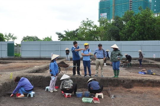 Trưng bày “Những khám phá khảo cổ từ Vườn Chuối”