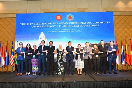 Phiên họp lần thứ 111 của Ủy ban Điều phối Dịch vụ ASEAN: Hướng tới việc tự do hóa dịch vụ trong khu vực
