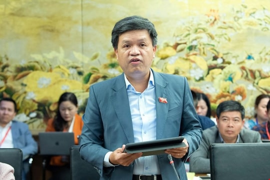 Cần đẩy mạnh chuyển đổi mô hình phát triển theo hướng "Kinh tế biển xanh"