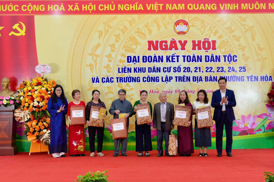 Ngày hội Đại đoàn kết phường Yên Hòa: lan tỏa tinh thần tương thân tương ái