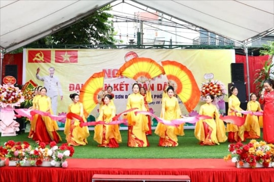 Tưng bừng Ngày hội Đại đoàn kết toàn dân tộc tại thôn Hàn, xã Sơn Đồng