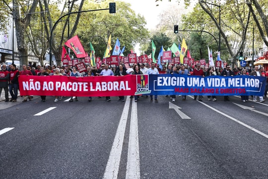 Biểu tình quy mô lớn tại Bồ Đào Nha phản đối cải cách luật lao động